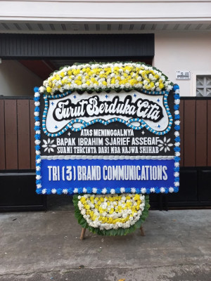 Papan Bunga Duka di Tanjung Laut Indah